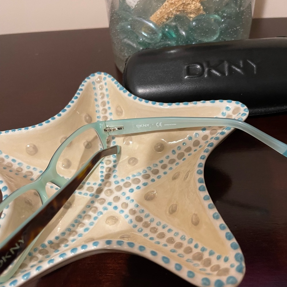 Dkny Tortoise Blue Frames. - image 5